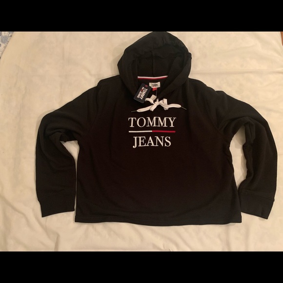 Tommy Hilfiger Small Hoodie Sweatshirt NWT size Small - Picture 3 of 4